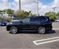 Clean 2017 Lexus lx 570